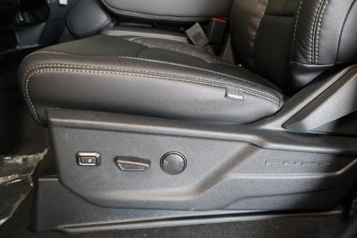 2027 Ford Super Duty F-450 DRW XLT