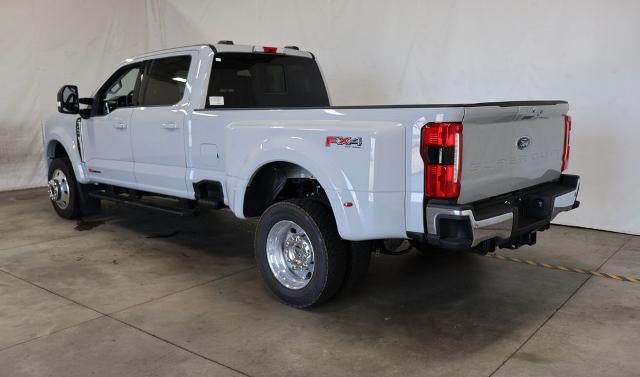 2026 Ford Super Duty F-450 DRW XLT