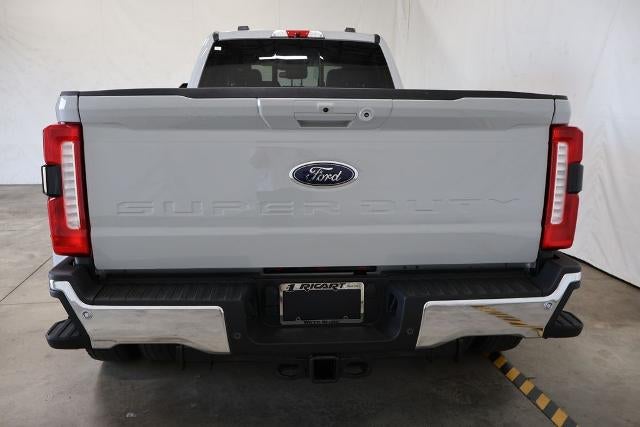 2026 Ford Super Duty F-450 DRW XLT
