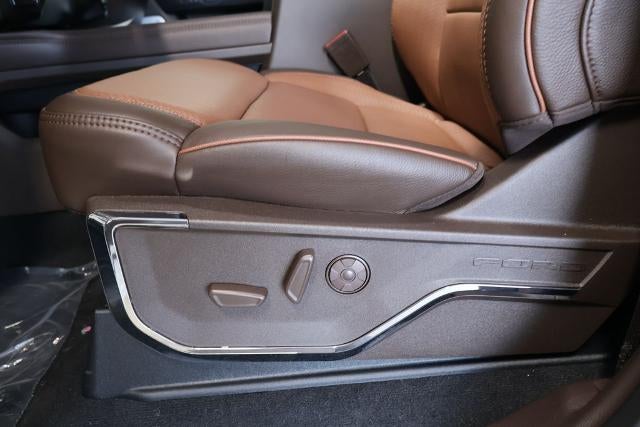 2027 Ford Super Duty F-450 DRW King Ranch