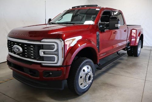 2027 Ford Super Duty F-450 DRW Platinum