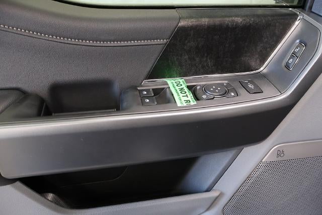2027 Ford Super Duty F-450 DRW XLT