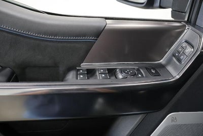 2027 Ford Super Duty F-450 DRW Platinum