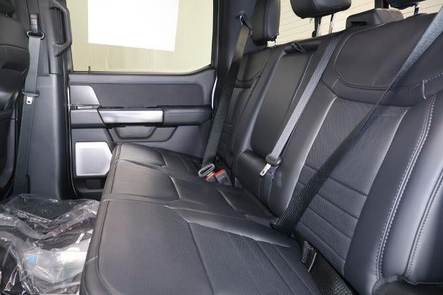 2027 Ford Super Duty F-450 DRW Platinum