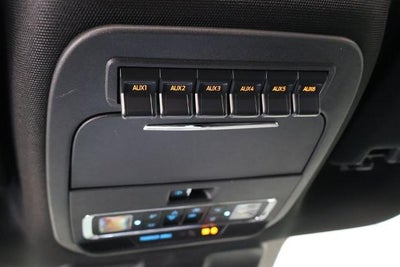 2027 Ford Super Duty F-450 DRW Platinum