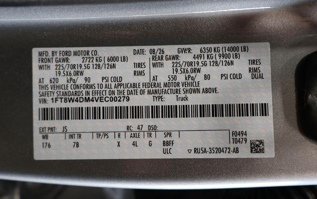 2027 Ford Super Duty F-450 DRW Platinum