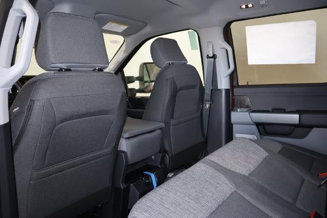 2027 Ford Super Duty F-450 DRW XLT