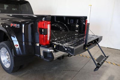 2027 Ford Super Duty F-450 DRW King Ranch