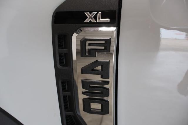 2026 Ford Super Duty F-450 DRW XL