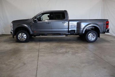 2027 Ford Super Duty F-450 DRW XLT
