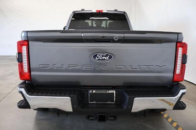2027 Ford Super Duty F-450 DRW XLT