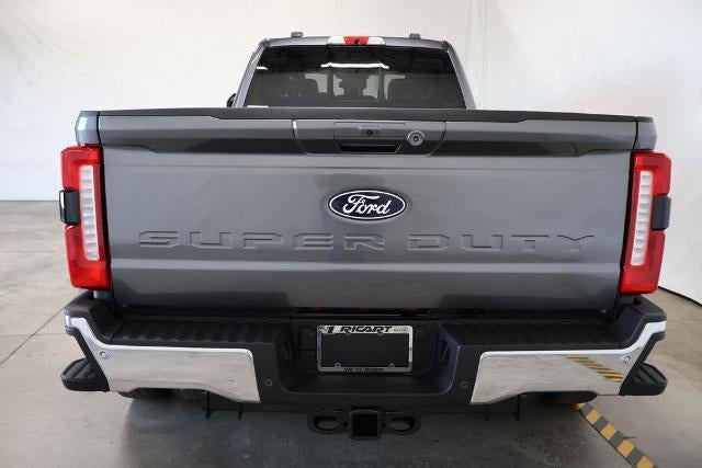 2027 Ford Super Duty F-450 DRW XLT