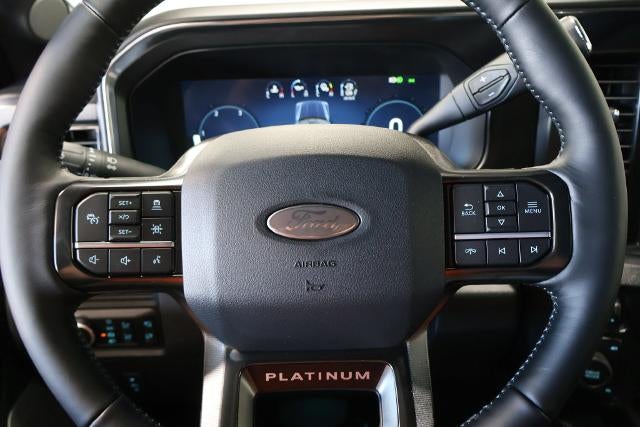 2027 Ford Super Duty F-450 DRW Platinum