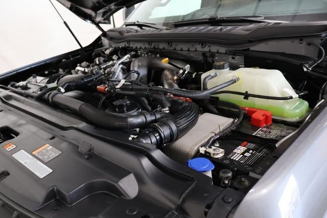 2027 Ford Super Duty F-450 DRW XLT