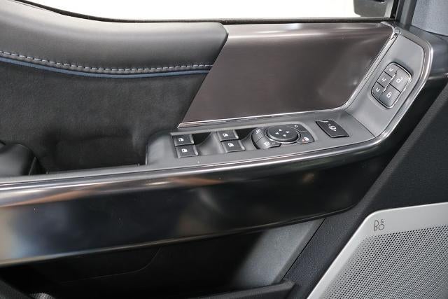 2027 Ford Super Duty F-450 DRW Platinum