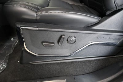 2027 Ford Super Duty F-450 DRW Platinum