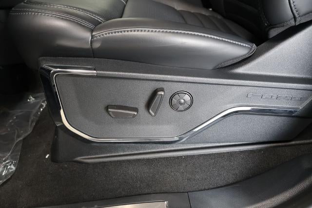 2027 Ford Super Duty F-450 DRW Platinum