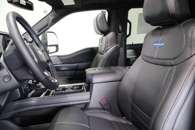 2027 Ford Super Duty F-450 DRW Platinum