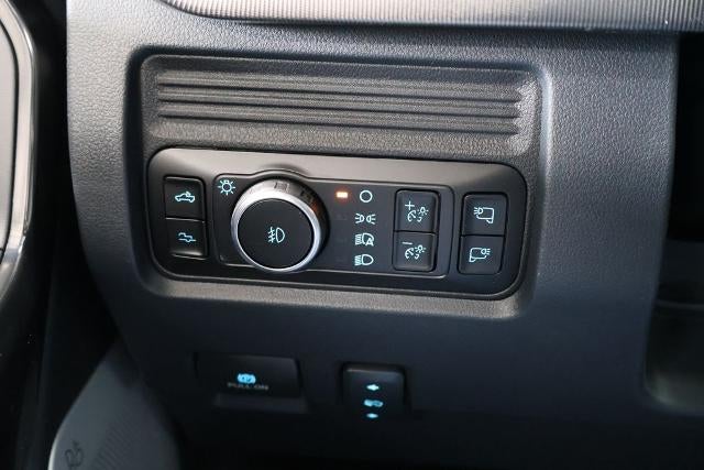 2027 Ford Super Duty F-450 DRW Platinum
