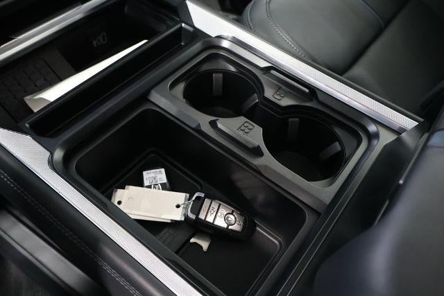 2027 Ford Super Duty F-450 DRW Platinum