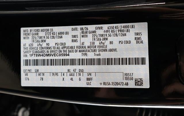 2027 Ford Super Duty F-450 DRW Platinum