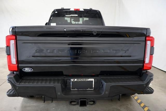2027 Ford Super Duty F-450 DRW Platinum