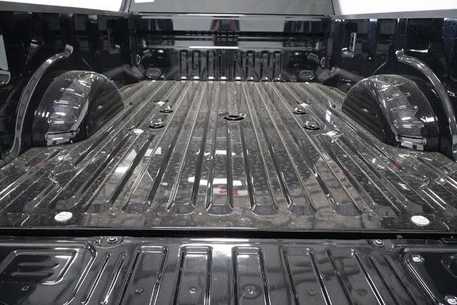 2027 Ford Super Duty F-450 DRW Platinum