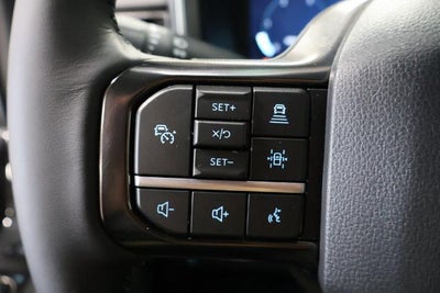 2027 Ford Super Duty F-450 DRW Platinum
