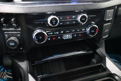 2027 Ford Super Duty F-450 DRW Platinum