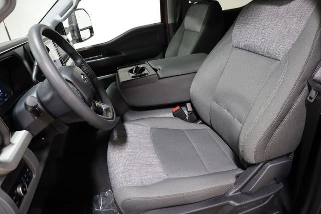 2026 Ford Super Duty F-450 DRW XLT