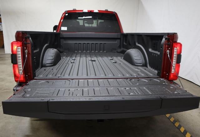 2026 Ford Super Duty F-450 DRW XLT