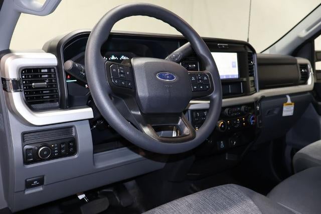 2026 Ford Super Duty F-350 SRW XLT