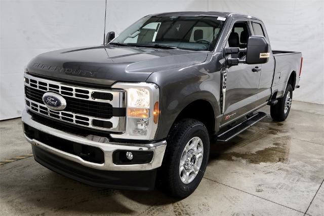 2026 Ford Super Duty F-350 SRW XLT