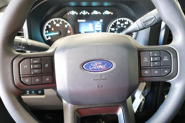 2027 Ford Super Duty F-350 SRW XLT