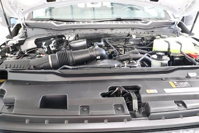 2027 Ford Super Duty F-350 SRW XLT