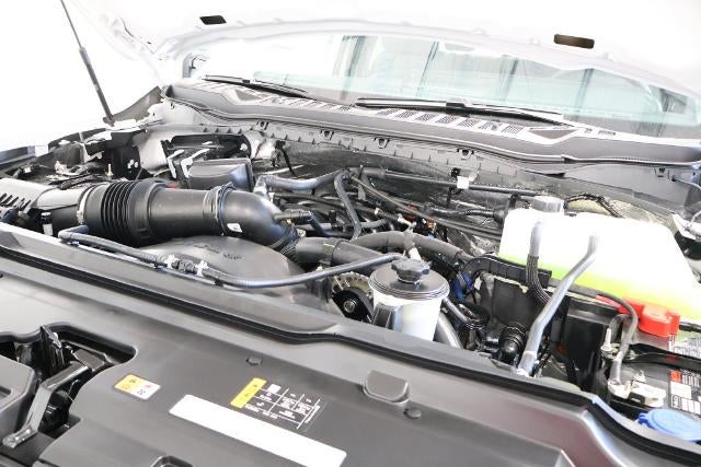 2027 Ford Super Duty F-350 SRW XLT