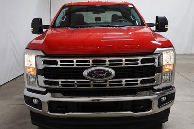 2026 Ford Super Duty F-350 SRW XLT