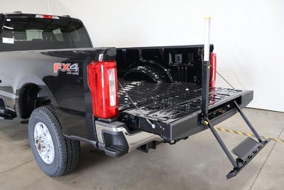 2026 Ford Super Duty F-350 SRW XLT