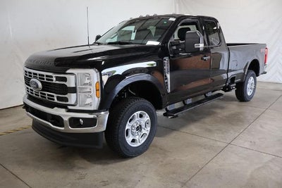 2026 Ford Super Duty F-350 SRW XLT