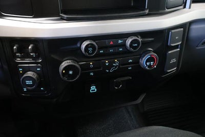 2027 Ford Super Duty F-350 SRW XLT