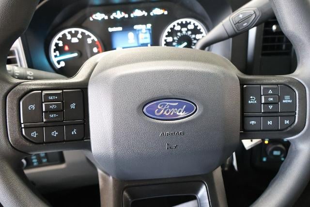 2027 Ford Super Duty F-350 SRW XL
