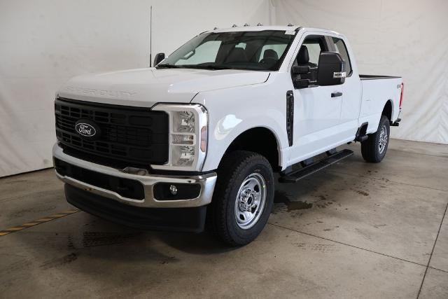 2027 Ford Super Duty F-350 SRW XL