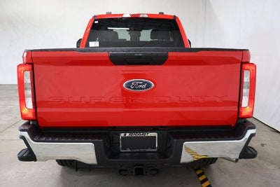 2026 Ford Super Duty F-350 SRW XLT