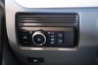 2027 Ford Super Duty F-350 SRW XLT