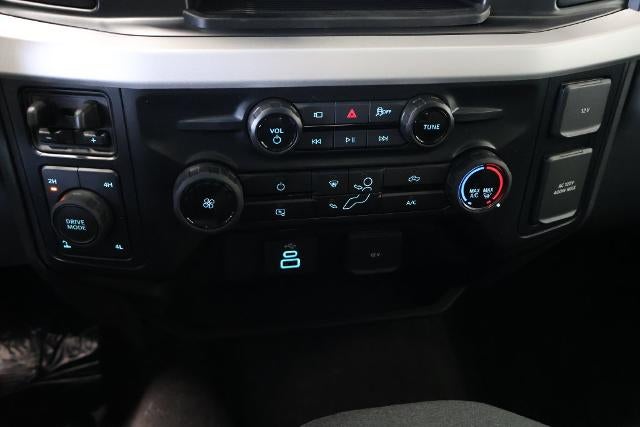 2027 Ford Super Duty F-350 SRW XLT
