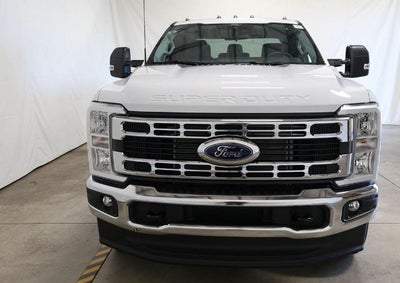 2026 Ford Super Duty F-350 SRW XLT