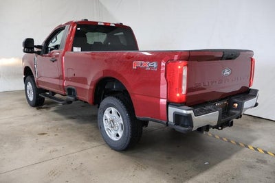 2027 Ford Super Duty F-250 SRW XLT