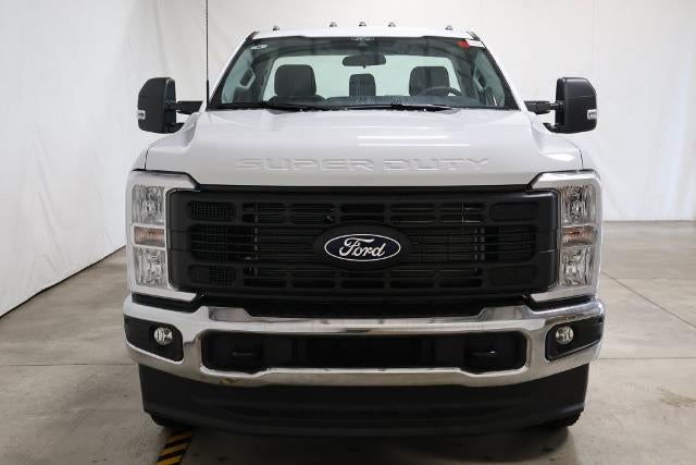 2027 Ford Super Duty F-250 SRW XL