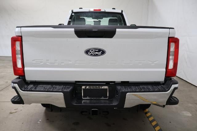 2027 Ford Super Duty F-250 SRW XL