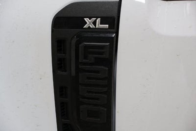2027 Ford Super Duty F-250 SRW XL